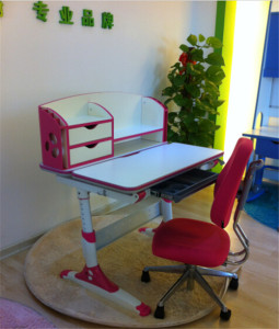 Height Adjustable Ergo Children Bedroom Children Desk Hya-E08